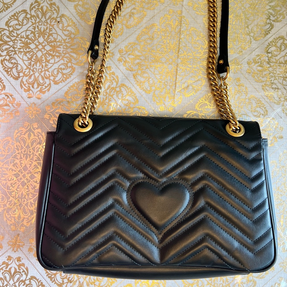 … Marmont medium matelassé shoulder bag - Picture 6 of 15